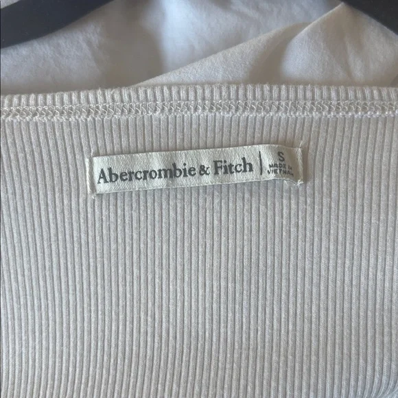 Abercrombie Twist Front Long Sleeve, cream - Picture 4 of 7